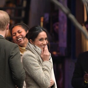 Le prince Harry et Meghan Markle arrivent à la station de radio Reprezent dans le quartier de Brixton à Londres le 9 janvier 2018.