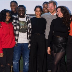 Le prince Harry et sa fiancée Meghan Markle en visite à la station de radio Reprezent à Londres le 9 janvier 2018.