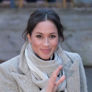 Le prince Harry et sa fiancée Meghan Markle quittent la station de radio Reprezent à Londres le 9 janvier 2018.