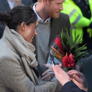 Le prince Harry et sa fiancée Meghan Markle quittent la station de radio Reprezent à Londres le 9 janvier 2018.