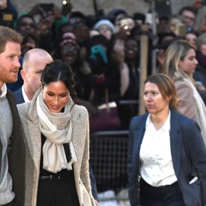 Le prince Harry et sa fiancée Meghan Markle quittent la station de radio Reprezent à Londres le 9 janvier 2018.