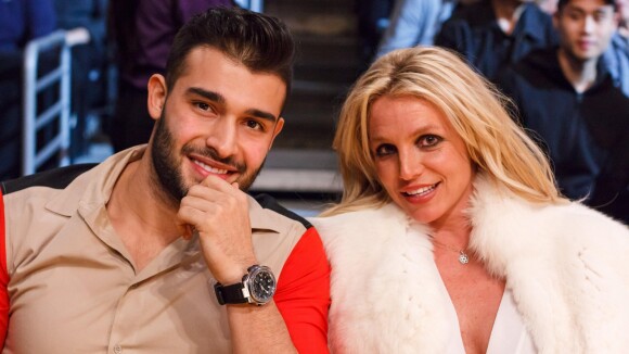 Britney Spears : Fiancée à Sam Asghari ? Une bague sème le doute !