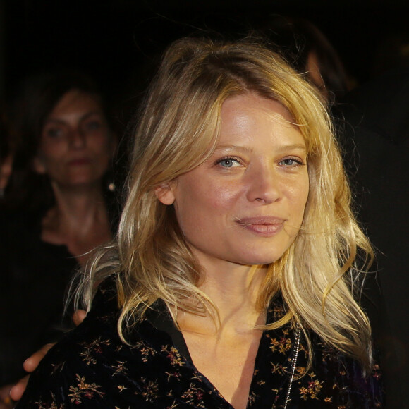 Mélanie Thierry - Clôture du 28ème Festival du Film Britannique de Dinard le 30 octobre 2017. © Denis Guignebourg/BestImage