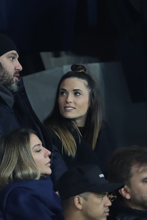 Capucine Anav - Célébrités dans les tribunes du parc des princes lors du match de football de ligue 1, Paris Saint-Germain (PSG) contre Dijon Football Côte-d'Or (DFCO), à Paris, France, le 17 janvier 2018. le PSG s'impose 8-0.