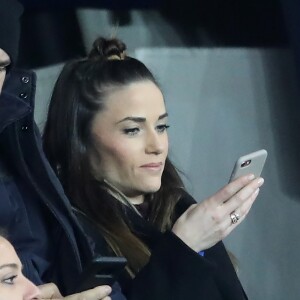 Capucine Anav - Célébrités dans les tribunes du parc des princes lors du match de football de ligue 1, Paris Saint-Germain (PSG) contre Dijon Football Côte-d'Or (DFCO), à Paris, France, le 17 janvier 2018. le PSG s'impose 8-0.