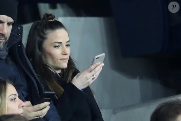 Capucine Anav - Célébrités dans les tribunes du parc des princes lors du match de football de ligue 1, Paris Saint-Germain (PSG) contre Dijon Football Côte-d'Or (DFCO), à Paris, France, le 17 janvier 2018. le PSG s'impose 8-0.