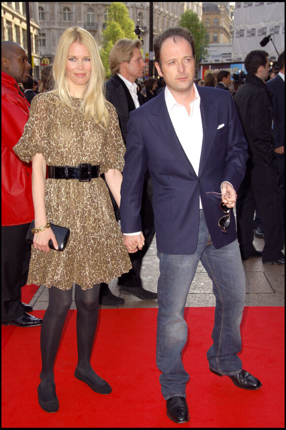 Claudia Schiffer et Matthew Vaughn à Londres en 2008