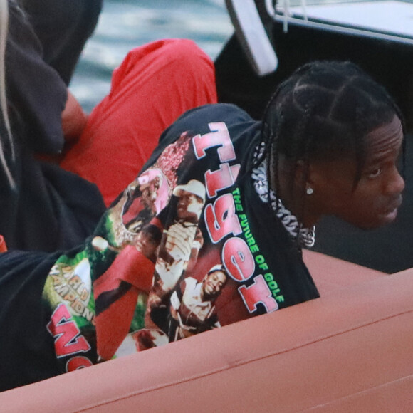 Exclusif - Kylie Jenner et son compagnon Travis Scott à Miami le 7 mai 2017. 