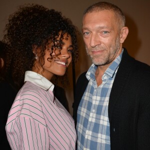 Exclusif - Vincent Cassel et sa compagne Tina Kunakey en backstage du défilé de Alexandre Vauthier, collection haute couture printemps-été 2018, à Paris le 23 janvier 2018. © Veeren / CVS / Bestimage