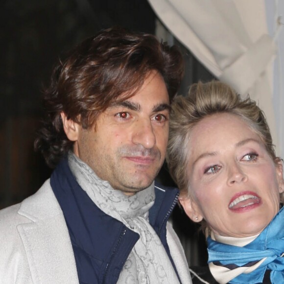 Sharon Stone et son mystérieux amoureux à la projection de Mosaic à New York City, le 16 janvier 2018.
