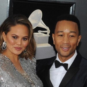 Chrissy Teigen enceinte et son mari John Legend à la 60ème soirée annuelle des Grammy Awards au Madison Square Garden à New York, le 28 janvier 2018.