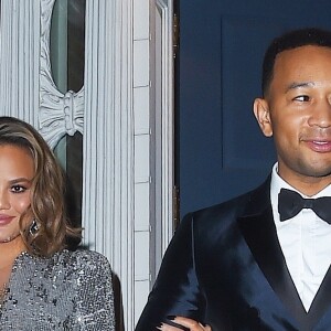 John Legend et sa femme Chrissy Teigen enceinte se rendent à la 60ème cérémonie des Grammy Awards au Madison Square Garden à New York, le 28 janvier 2018.