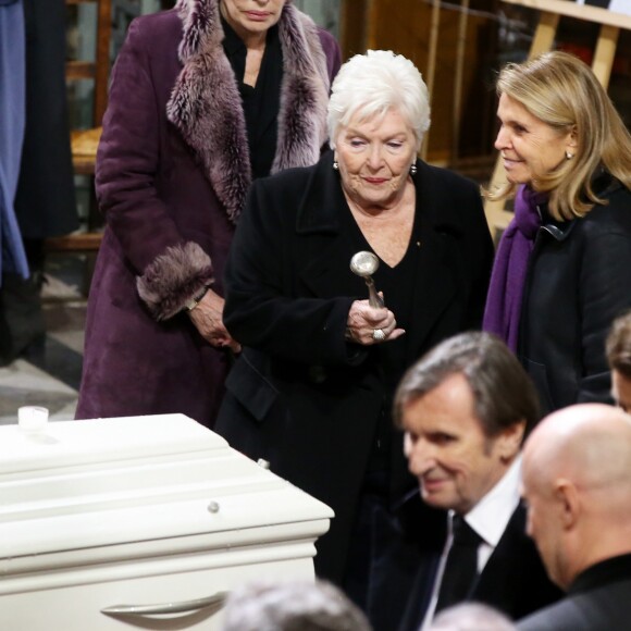 Nicole Sonneville et Line Renaud - Personnalités aux obsèques de Johnny Hallyday en l\'église La Madeleine à Paris le 9 décembre 2017. © Dominique Jacovides / Olivier Borde / Bestimage