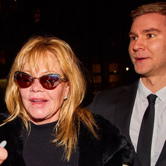 Melanie Griffith arrive au Grand Hôtel de Vienne le 6 février 2018. L'actrice est en Autriche pour assister au bal de l'opéra de Vienne. Elle a révélé s'être fait traitée pour soigner un cancer de la peau sur son nez (le carcinome basocellulaire).