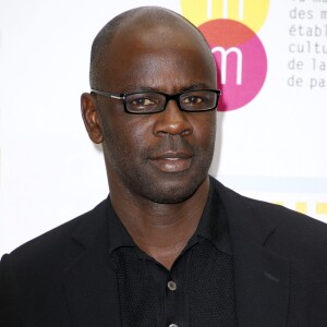 Lilian Thuram au photocall de la 1ère cérémonie des "Out d'Or", le premier gala de la visibilité LGBT, à la Maison des Métallos à Paris, le 29 juin 2017. © Giancarlo Gorassini/Bestimage