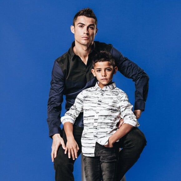 Cristiano Ronaldo et Cristiano Jr. pour CR7 JUNIOR. Février 2018.