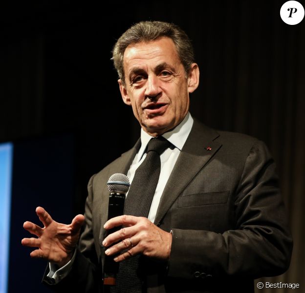Semi-exclusif - Nicolas Sarkozy - Vente aux enchères au profit de la campagne "Guérir le cancer de l'enfant" au Pavillon Ledoyen à Paris le 13 février 2018. L'intégralité des dons effectués à l’occasion de cette soirée ira au profit de la campagne "Guérir le cancer de l’enfant au 21ème siècle de la Fondation Gustave Roussy". F. Lemos, le père du petit Noé décédé il y a quatre ans d'un cancer du cerveau, avait fait afficher le visage de son fils sur la Tour Montparnasse pour tout le mois de septembre. Depuis, son combat est devenu cette grande campagne dont N. Sarkozy est le parrain cette année. © Cyril Moreau/Bestimage13/02/2018 - Paris