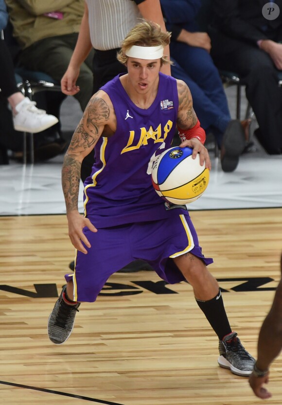 Justin Bieber lors du match NBA All-Star Celebrity Game 2018 à Los Angeles le 16 février 2018