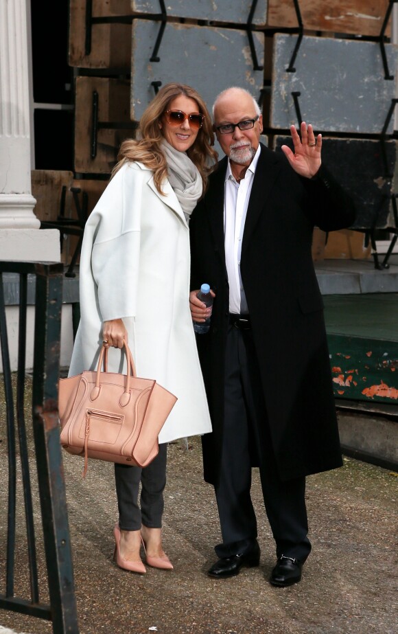 Céline Dion et son mari René Angélil quittent leur hôtel pour se rendre à l'enregistrement de l'émission "Vivement Dimanche" à Paris, le 27 novembre 2012
