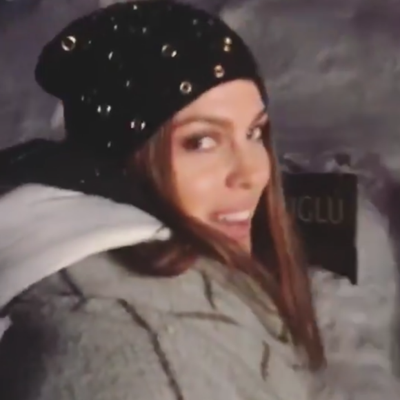 Camille Cerf et Iris Mittenaere à la neige, à Andorre, février 2018