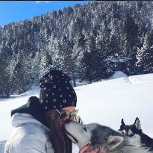 Iris Mittenaere à la montagne, février 2018