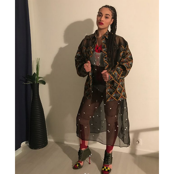 Camélia Jordana dans les studios de l'émission Quotidien. Février 2018.