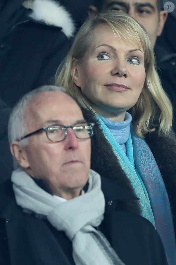 Margarita-Louis Dreyfus, avec son fils Kyril, se joignait à Frank McCourt et Jacques-Henri Eyraud dans les tribunes du Parc des Princes lors du match de Ligue 1 PSG - OM (3-0), à Paris le 25 février 2018. 