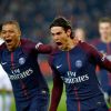 Kylian Mbappé et Edinson Cavani lors du match de Ligue 1 PSG - OM (3-0), à Paris le 25 février 2018.