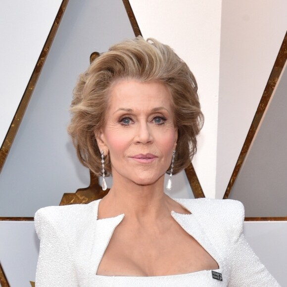 Jane Fonda sur le tapis rouge des Oscars au Dolby Theatre, Los Angeles, le 4 mars 2018.