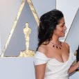 Camila Alves et Matthew McConaughey sur le tapis rouge des Oscars au Dolby Theatre, Los Angeles, le 4 mars 2018.