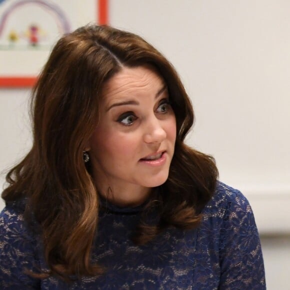 Kate Middleton, enceinte, à l'inauguration des nouveaux locaux de l'association Place2Be à Londres le 7 mars 2018.