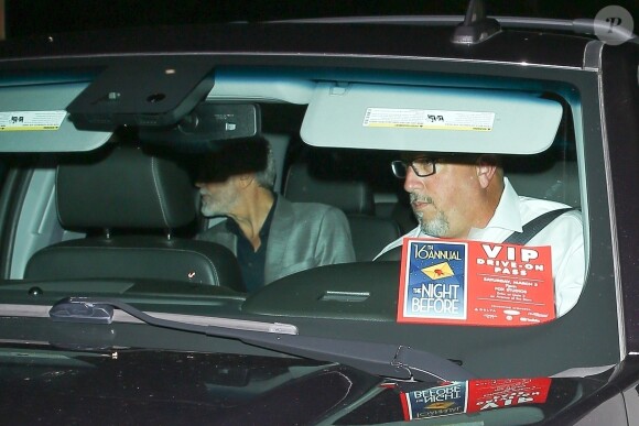 Exclusif - Brad Pitt et George Clooney se rendent ensemble à une fête privée des Pre Oscar à Los Angeles, le 3 mars 2018