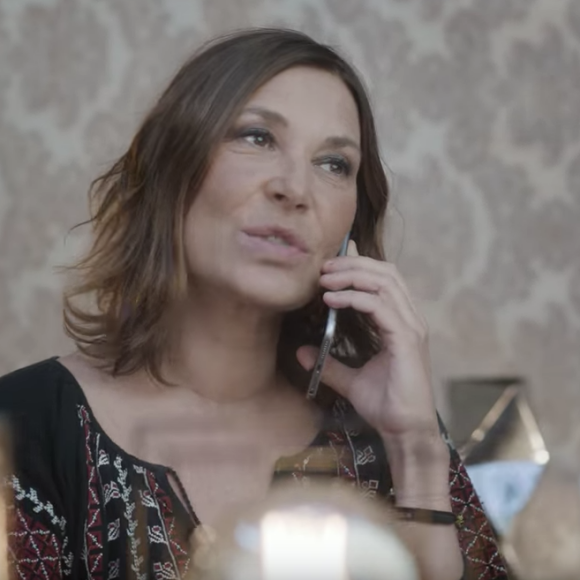 Zazie dans le clip "Sa raison d'être 2018" pour Sidaction.