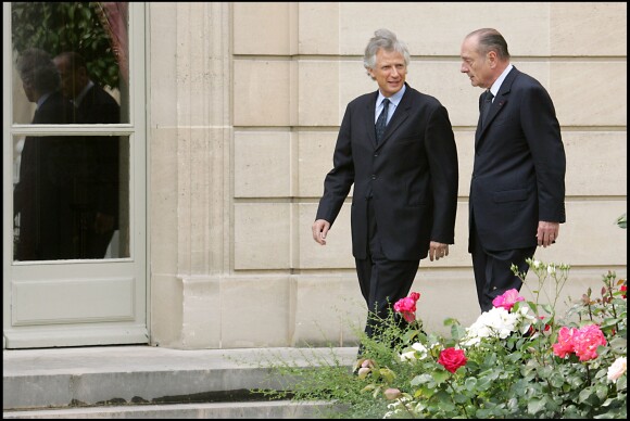 Premier conseil des ministres du gouvernement de Dominique de Villepin sous la présidence de Jacques Chirac, le 3 juin 2005 à Paris.