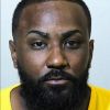 Mug shot de Nick Gordon daté du 10 mars 2018. L'ex de Bobbi Kristina Brown (morte en 2015 sous ses coups) a de nouveau été arrêté par la police après avoir frappé sa nouvelle compagne, Laura Leal. En juin 2017, cette dernière avait déjà été victime de violences mais avait retiré sa plainte.