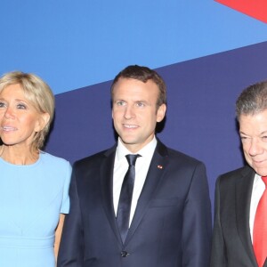 Le Président de la République Française, Emmanuel Macron, sa femme la Première dame Brigitte Macron (Trogneux), le président de la République de Colombie Juan Manuel Santos et sa femme la Première dame Clemencia Rodriguez - Le président de la République française et son homologue colombien lancent conjointement la saison de la Colombie en France avec un concert binational à la Philharmonie de Paris, France, le 23 juin 2017. © Sergi/Pool/Bestimage