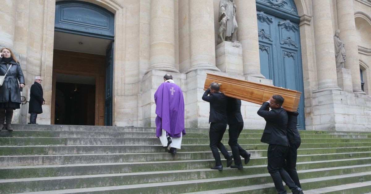 Obsèques de Geneviève Fontanel en l'église SaintRoch à Paris le 22 mars 2018. © CVS/Bestimage23 Obsèques de Geneviève Fontanel en l'église SaintRoch à Paris le 22 mars 2018. © CVS/Bestimage23