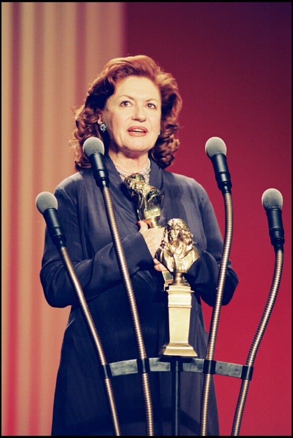 Archives - Geneviève Fontal, Molière du meilleur second rôle féminin pour Délicate Balance, en 1999