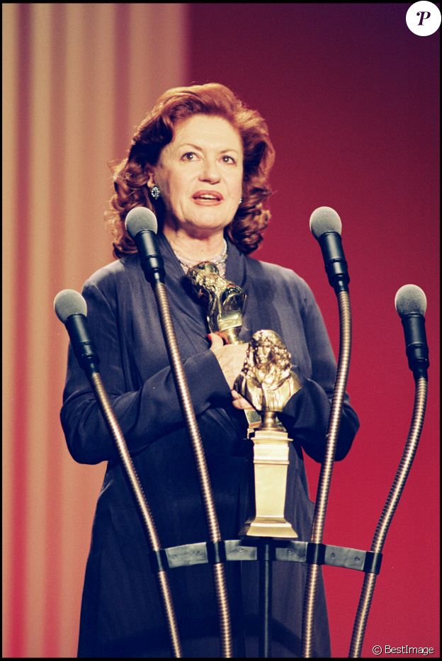 Archives - Geneviève Fontal, Molière du meilleur second rôle féminin pour Délicate Balance, en 1999
