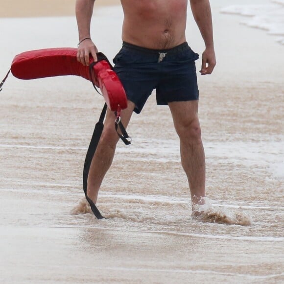 Exclusif - Ben Affleck sur le tournage de "Triple Frontier" produit par Netflix sur une plage de Honolulu.