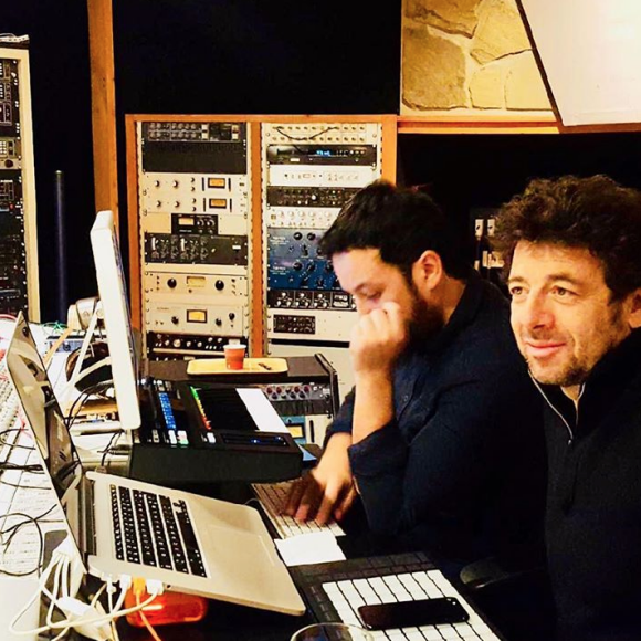Patrick Bruel en studio en avril 2018, photo Instagram