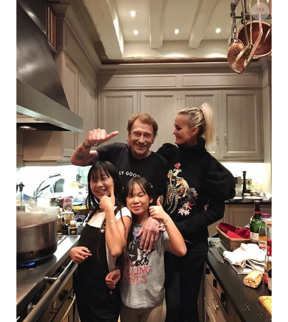 Johnny et Laeticia Hallyday avec leurs filles Jade et Joy. Octobre 2017.