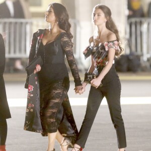 Catherine Zeta-Jones et sa fille Carys Zeta Douglas - Défilé Dolce & Gabbana Alta Moda à la Metropolitan Opera House, au Lincoln Center. New York, le 8 avril 2018.
