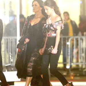 Catherine Zeta-Jones et sa fille Carys Zeta Douglas - Défilé Dolce & Gabbana Alta Moda à la Metropolitan Opera House, au Lincoln Center. New York, le 8 avril 2018.