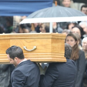 Obsèques de Jacques Higelin au cimetière du Père Lachaise à Paris le 12 avril 2018.