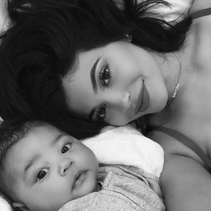 Kylie Jenner et sa fille Stormi. Mars 2018.