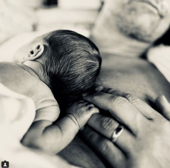 John Stamos annonce la naissance de son fils Billy sur Instagram, le 16 avril 2018.