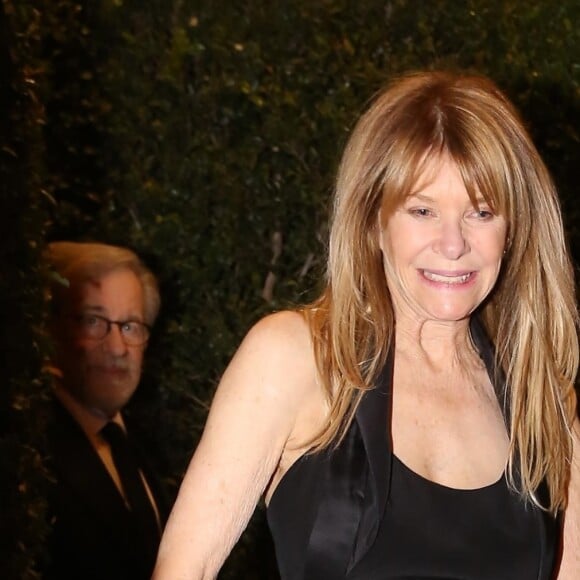 Steven Spielberg et sa femme Kate Capshaw - Les célébrités quittent la soirée qui est censé être le mariage de Gwyneth Paltrow et de son fiancé Brad Falchuk à Los Angeles le 14 avril 2018.  Celebrities leaving Gwyneth Paltrow and Brad Falchuk's engagement/wedding party in Los Angeles. It's rumored that the event was either an engagement dinner or a secret wedding in Los Angeles April 14th, 2018.15/04/2018 - Los Angeles