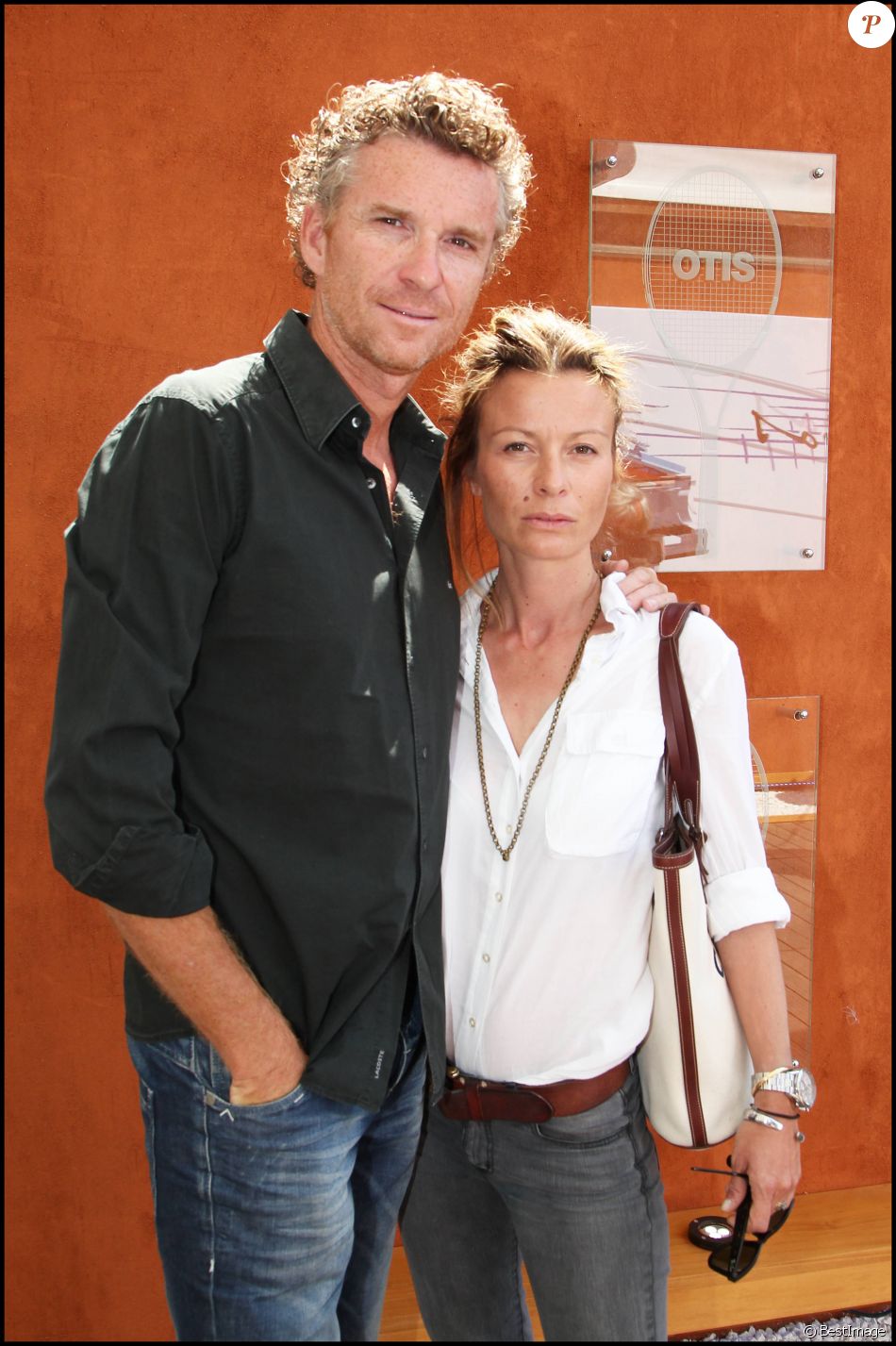 Denis Brogniart et sa femme Hortense, toujours aussi complices ...