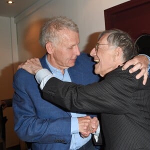 Patrick Poivre d'Arvor et Edgar Fruitier - Générale du spectacle "Patrick et ses fantômes" au Casino de Paris, le 17 avril 2018. © Coadic Guirec/Bestimage